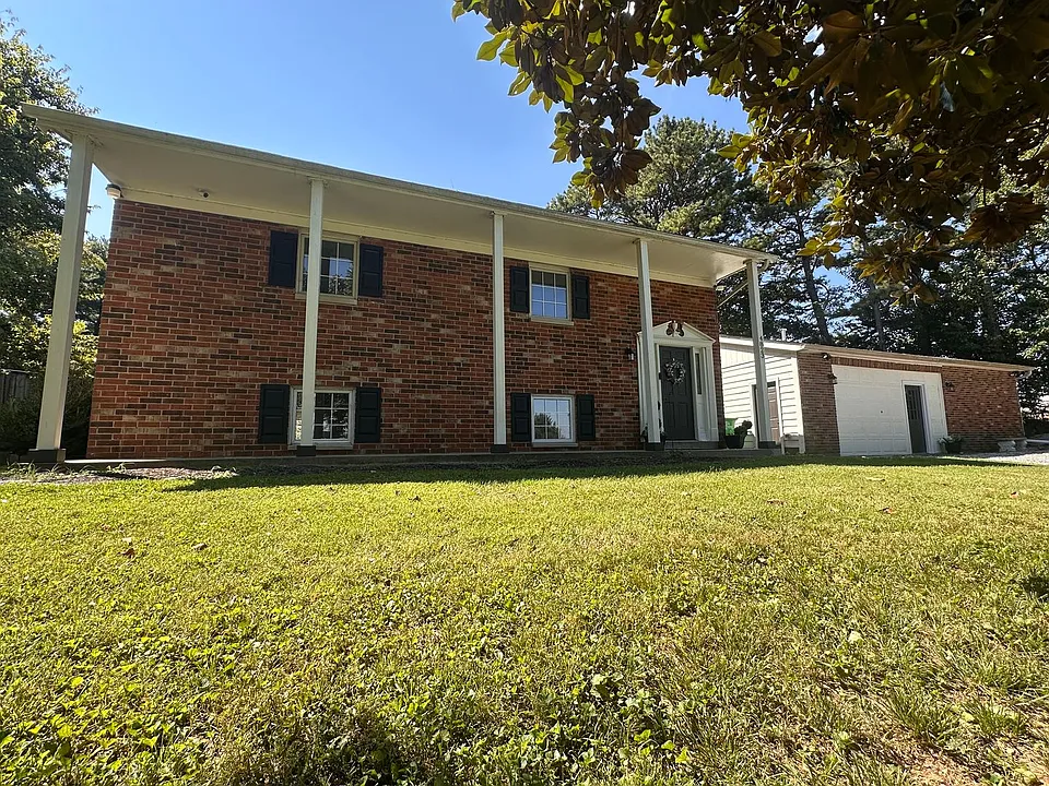 4823 Salem Noble Rd