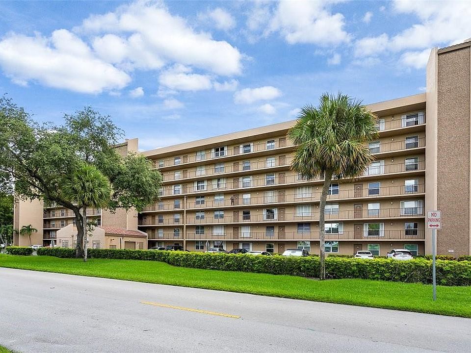 1st image of 4570 NW 18th Avenue #501