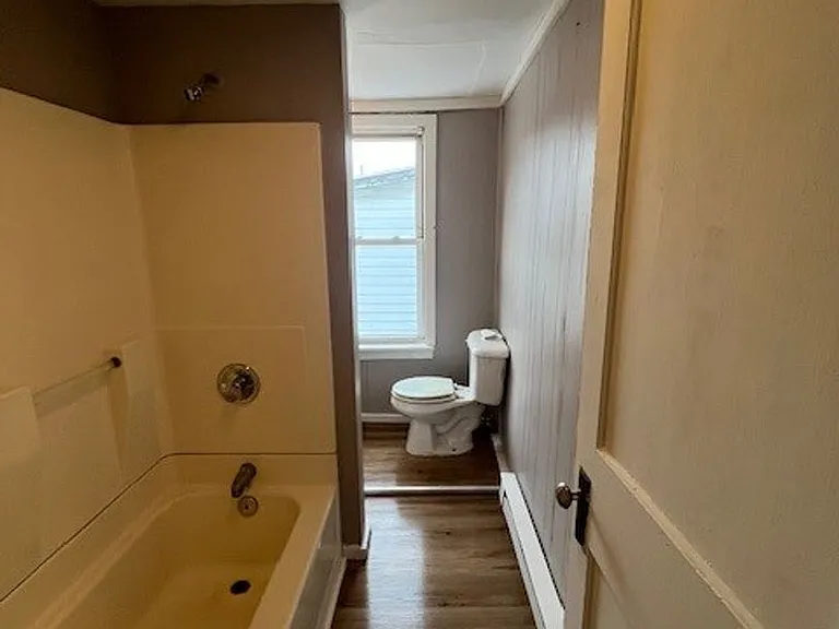 208 W Patterson St — Photo 5