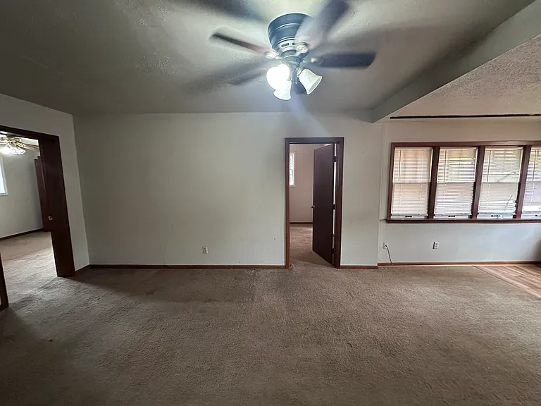 629 Park Ave #3 — Photo 19