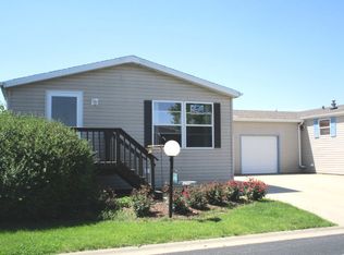 883 Meadowlark Cir #A, Sandwich, IL 60548