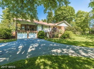 6002 Charlotte Dr, Frederick, MD 21703