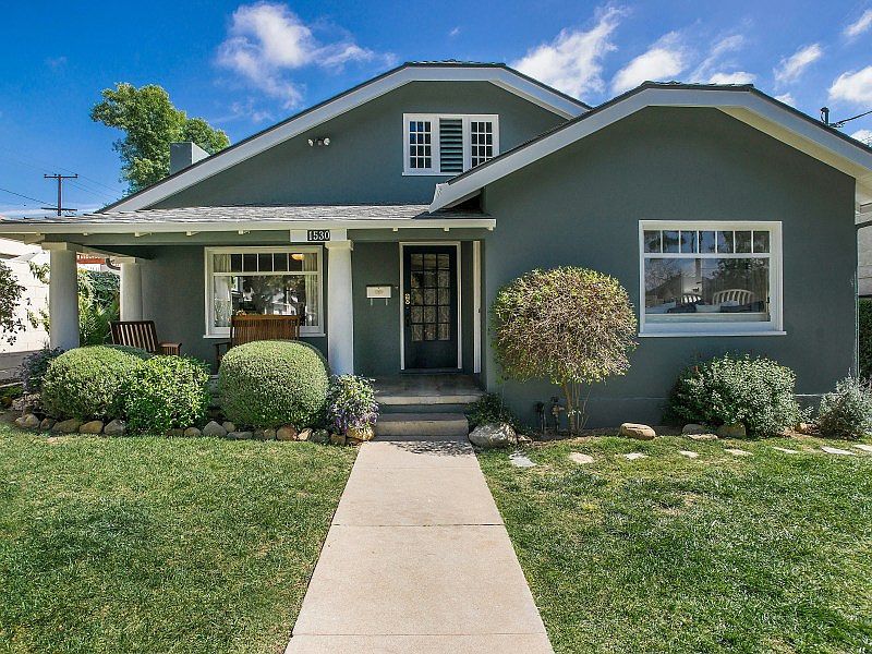 1st image of 1530 De La Vina St