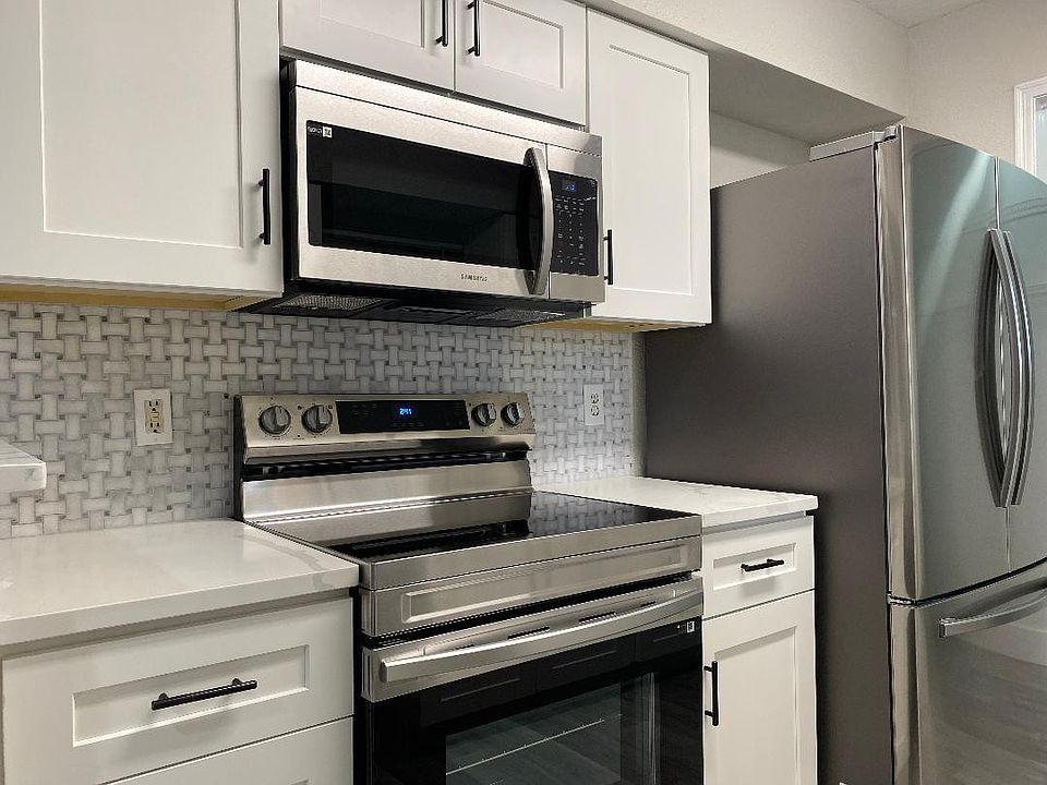 1st image of 833 Riverside Drive #822