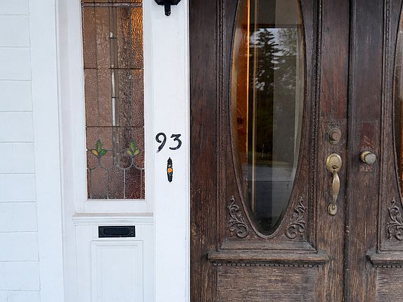 2nd image of 93-95 Alpine St