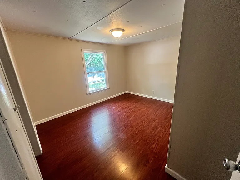 29 Greentree Ln — Photo 4
