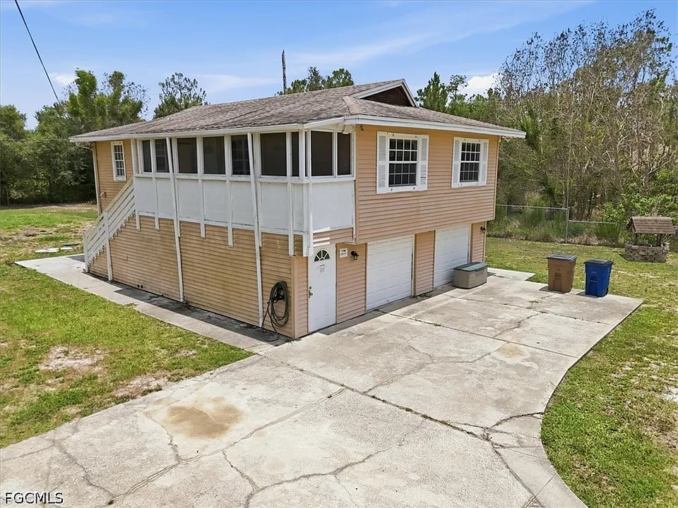 1108 Truman Ave