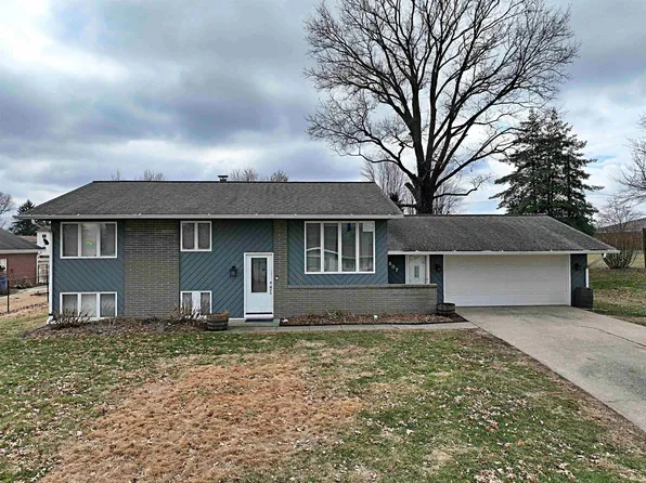 1507 Jan Ann Ct, Washington, IN 47501