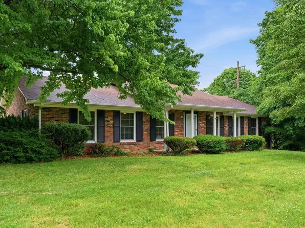 601 S Dogwood Dr, Berea, KY 40403