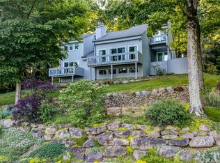 1345 Mockingbird Dr, Kent, OH 44240