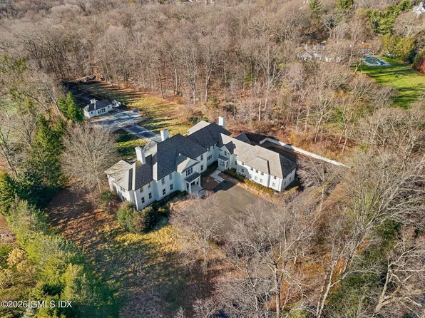 8 Old Round Hill Ln, Greenwich, CT 06831