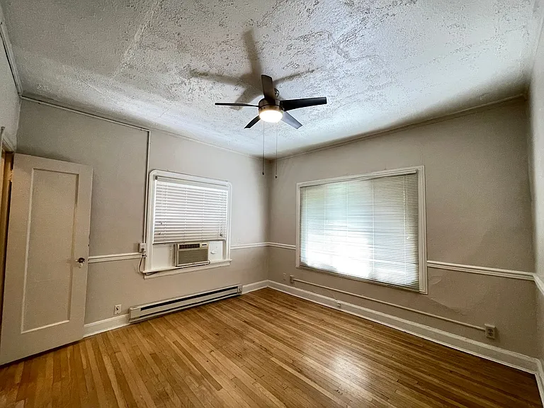 1705 N Street — Photo 17