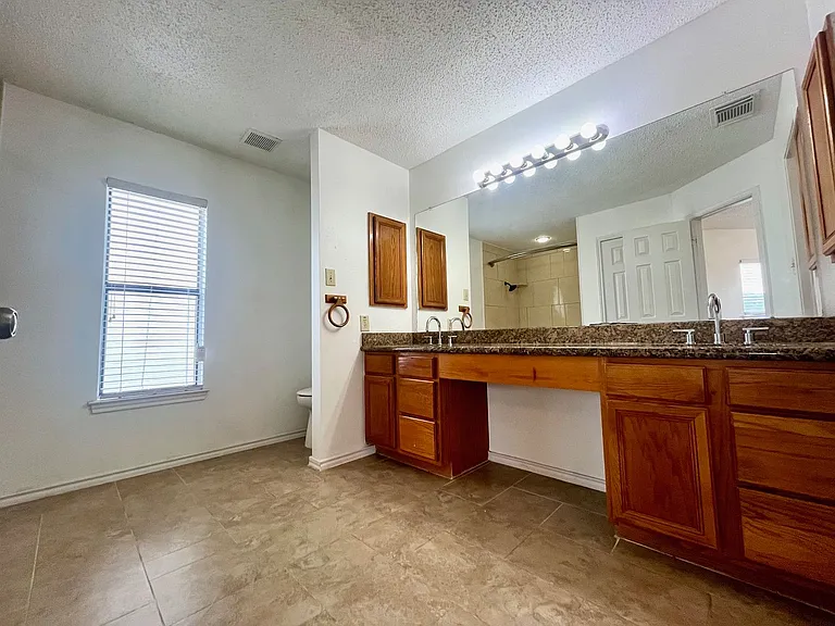 7734 Oakhill Park Dr — Photo 23