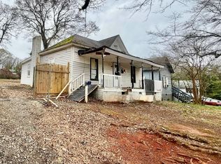 624 N Center St, Spartanburg, SC 29301