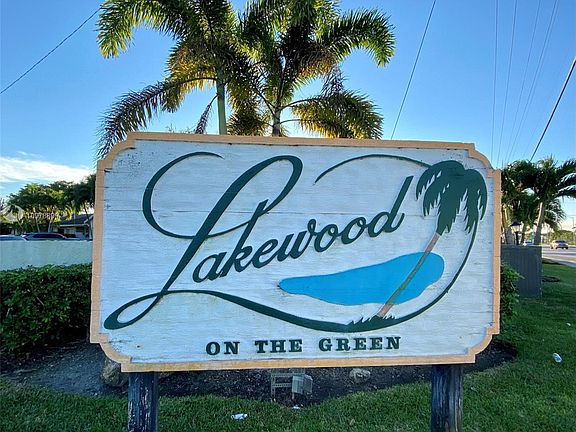 2nd image of 5545 N Lakewood Cir N #413