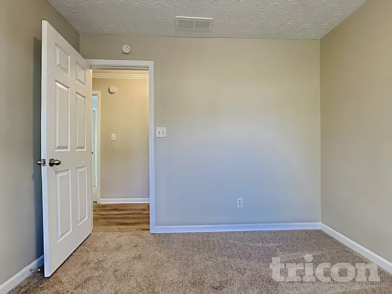 1410 Ericas Pointe Dr — Photo 14
