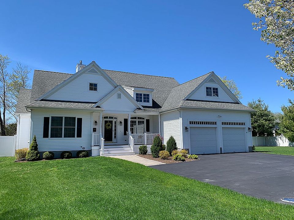 74 Baker St, Foxboro, MA 02035 Zillow