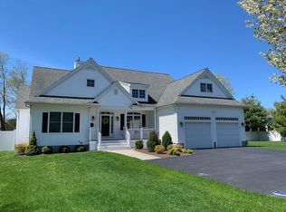 74 Baker St, Foxboro, MA 02035