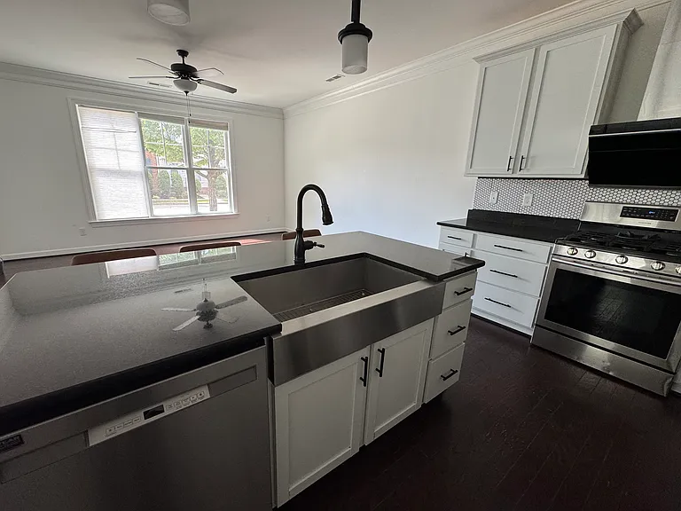 4334 Casey Blvd — Photo 5