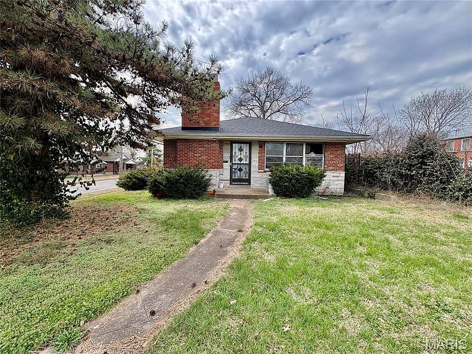 1st image of 6100 Garesche Ave