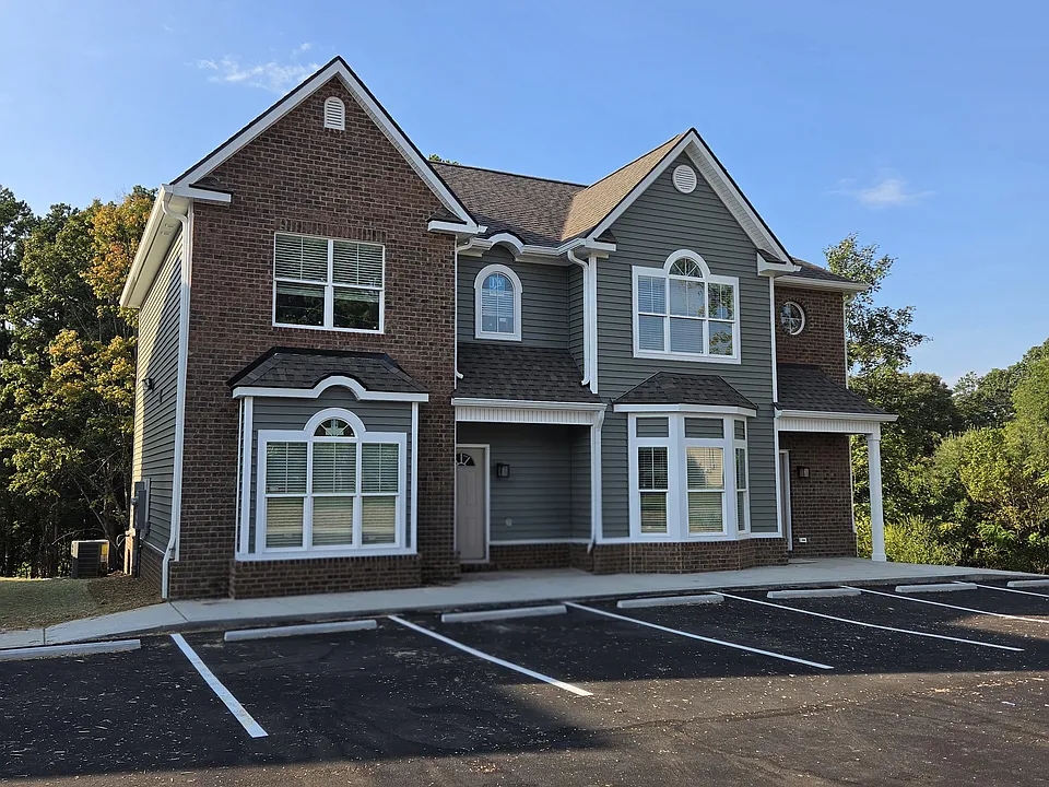 837 Murray Dr