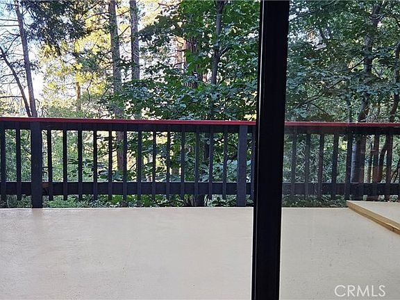3rd image of 23884 Scenic Dr
