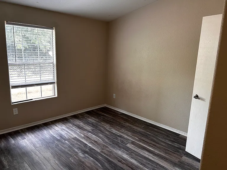 4485 Soto St #B — Photo 8