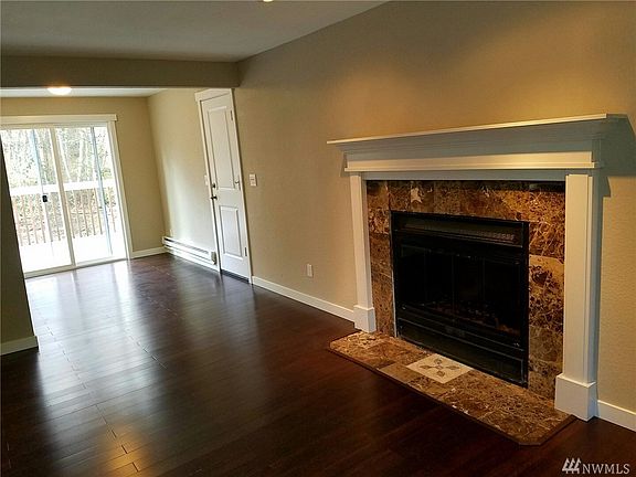 4th image of 4145 Balsam Pl