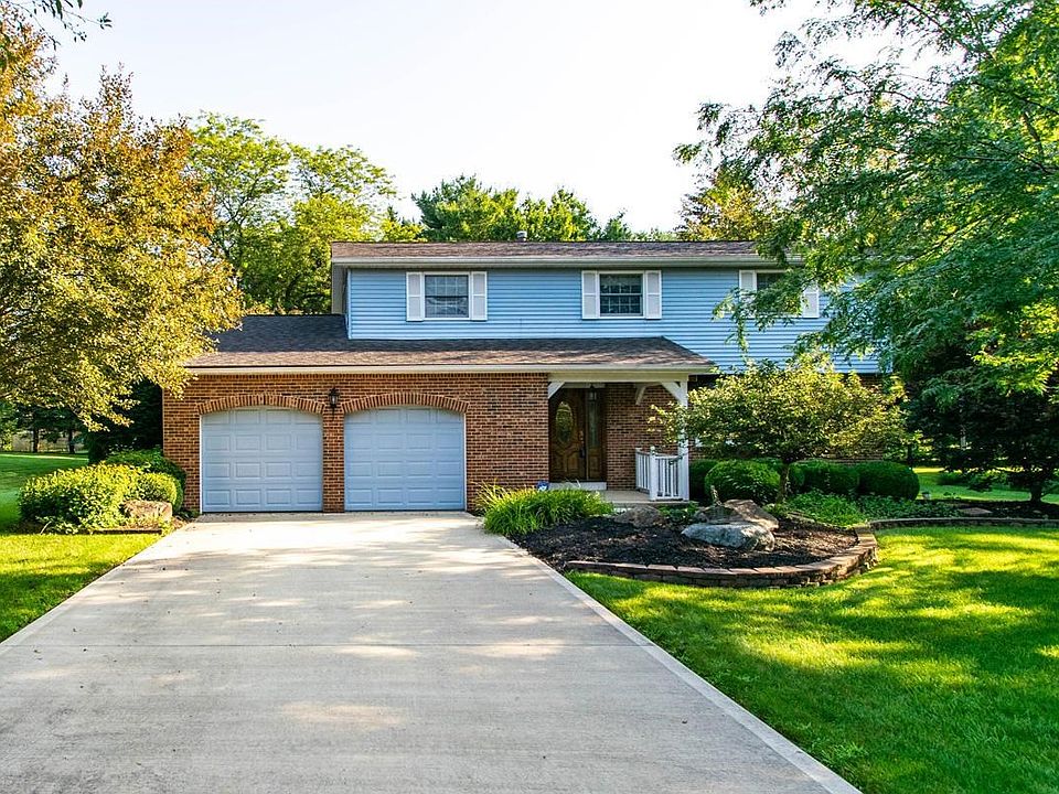 1st image of 8696 Woodlands Ct NW