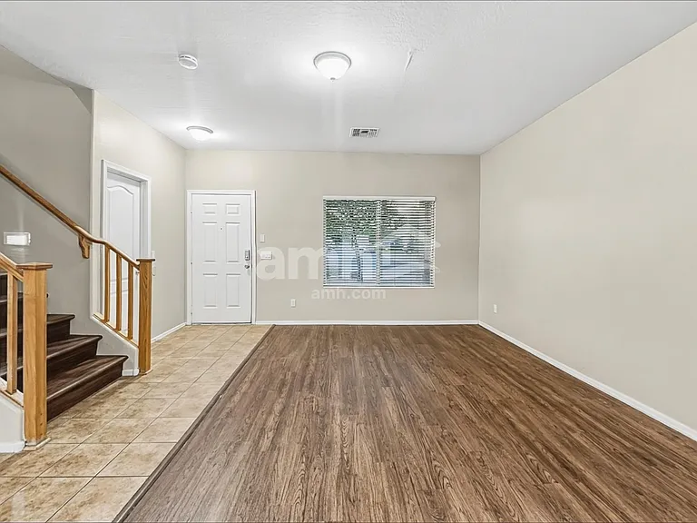 1593 E Megan Dr — Photo 9