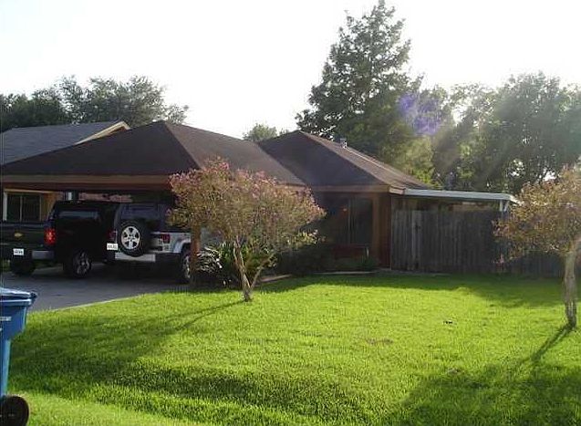 1st image of 224 Caledonia Dr