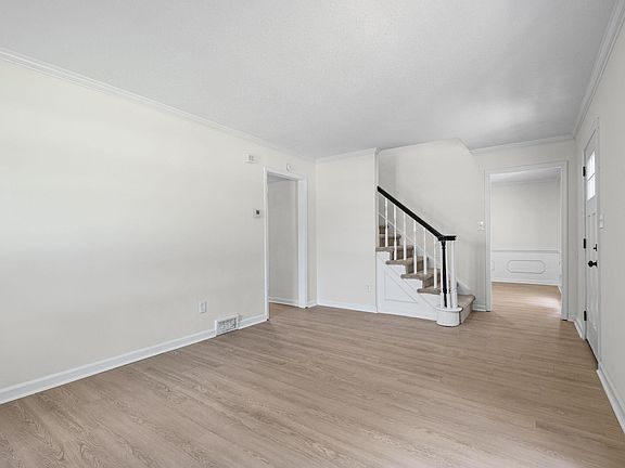 4th image of 2496 James Rd