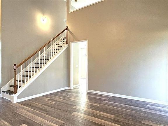 2nd image of 3350 Steeple Way