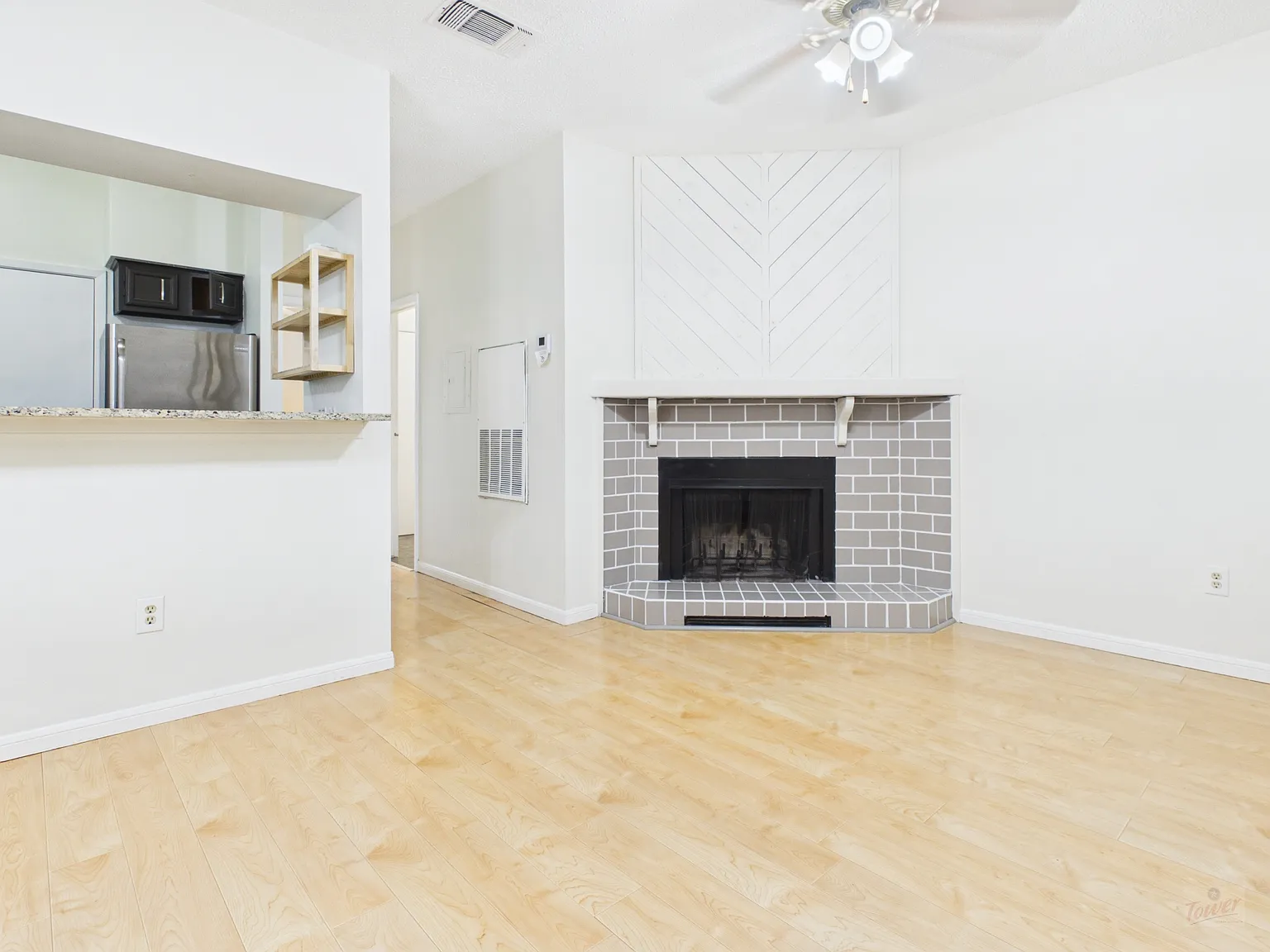 2901 San Jacinto Blvd Apt 203 — Photo 1