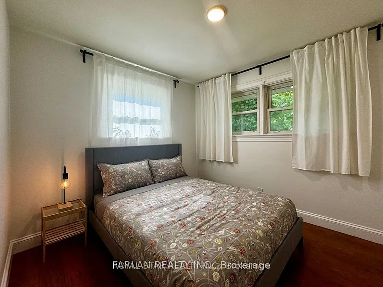 38 Lake Ave — Photo 13