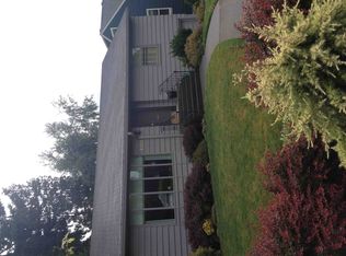 7322 55th Ave NE, Seattle, WA 98115
