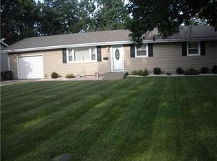 1411 S Maple St, Ottawa, KS 66067