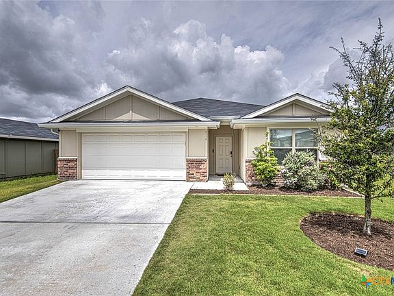 3rd image of 810 Cilantro Rd