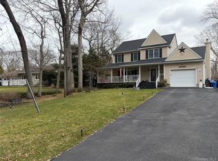 38 Elizabeth Drive, Wading River, NY 11792