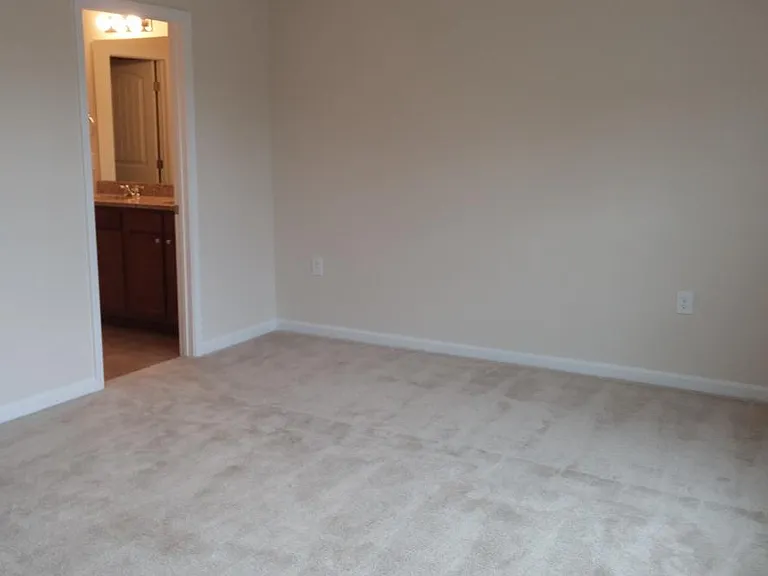 114 Olivet Loop — Photo 5
