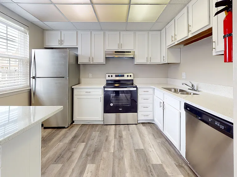 Renovated 1x1 Kitchen