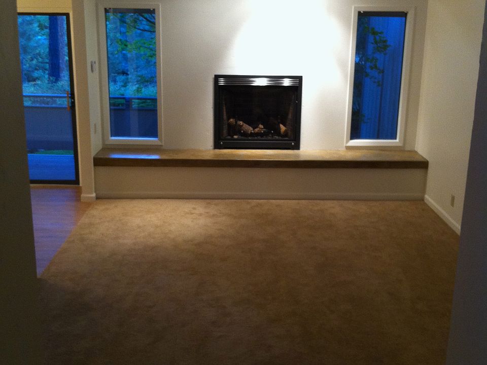 1st image of 983 E Loch Lomond Ct