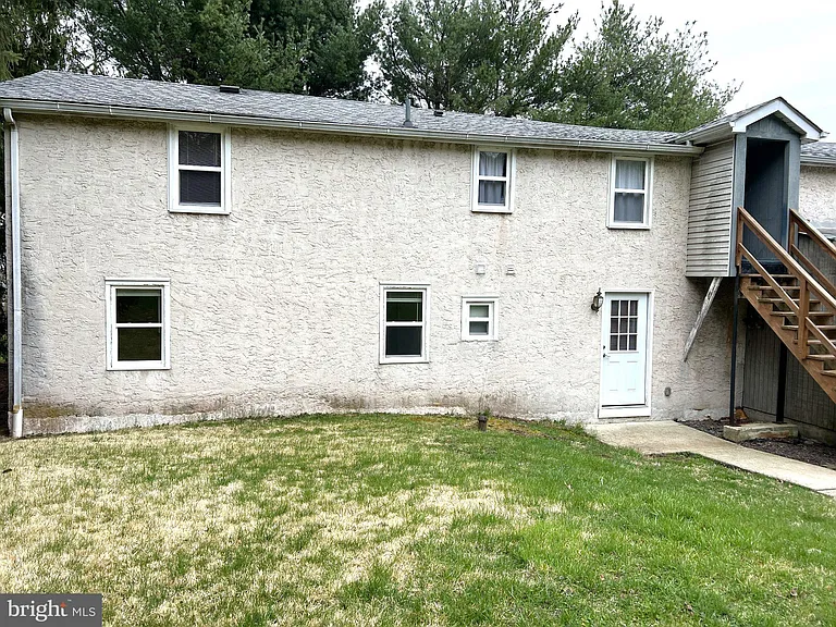 804 N 7th St #A — Photo 31