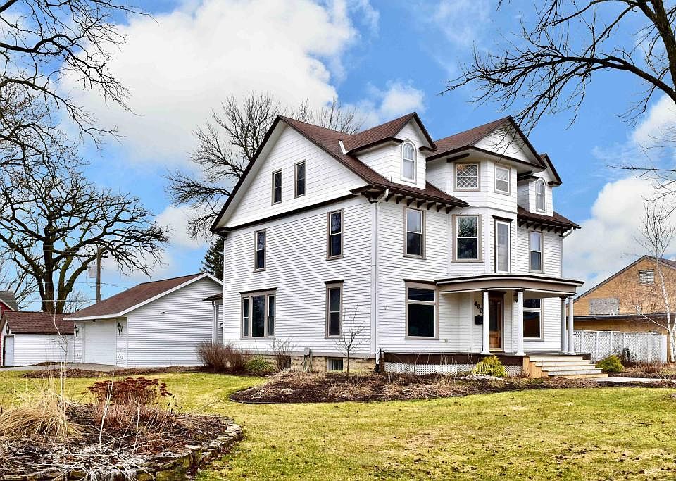 460 Saint Charles Ave, Saint Charles, MN 55972 Zillow
