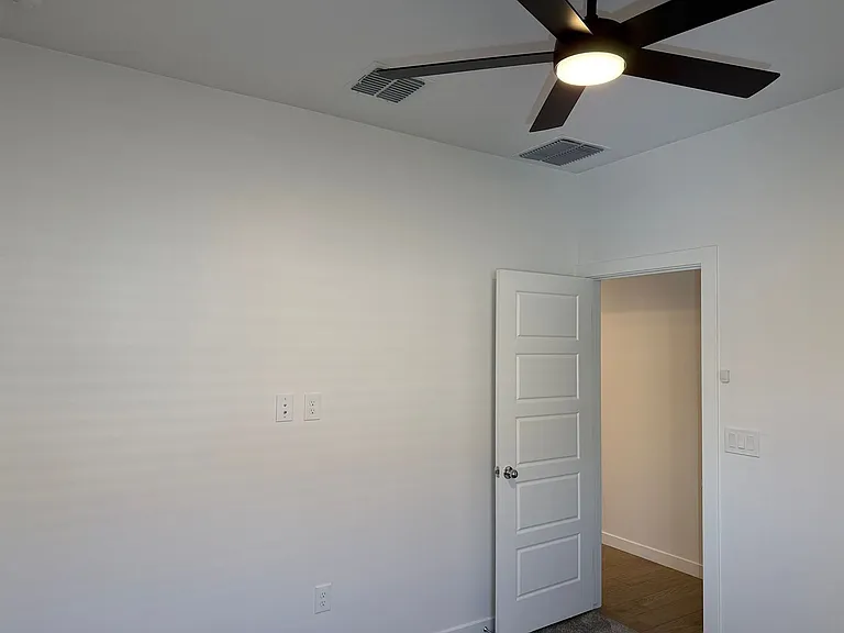 40515 W Chambers Dr — Photo 16