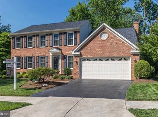 9704 Spanish Oak Ct, Fairfax Station, VA 22039