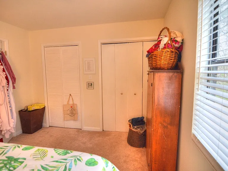 114 Beechwood Dr — Photo 8