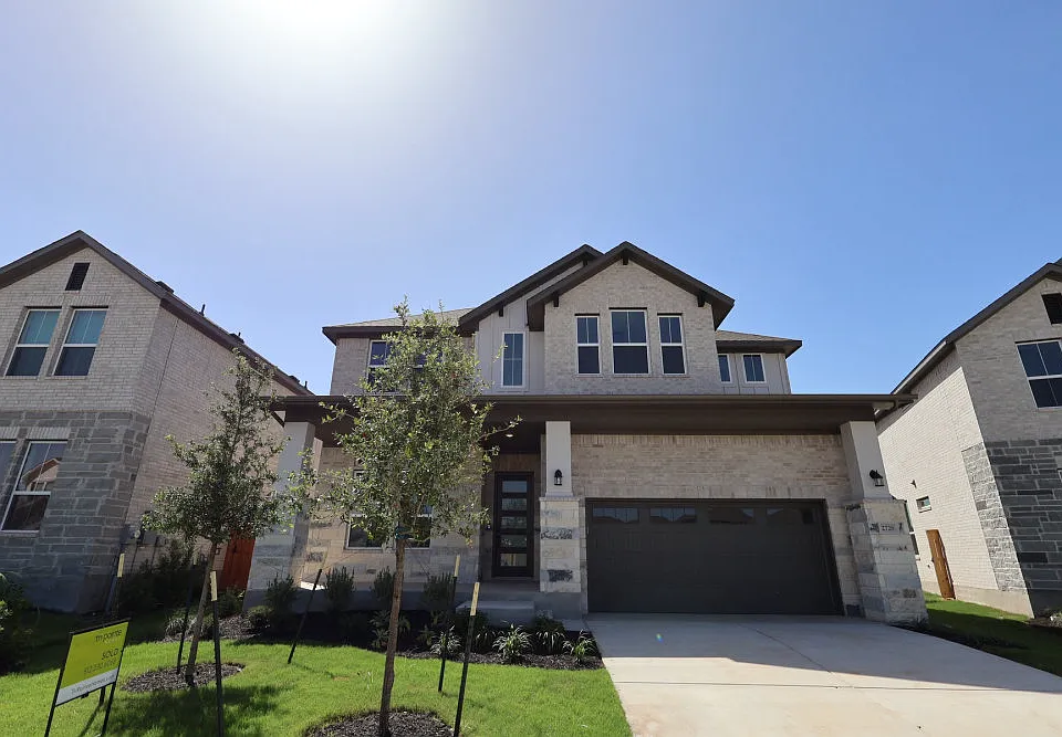 2728 Cressman Cv