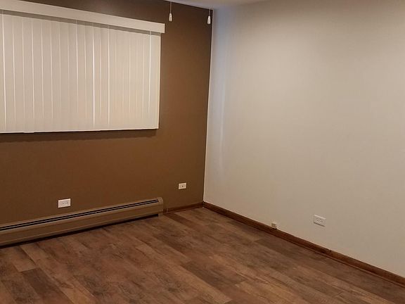 Two bedrooms all freshly painted and remodeled with organize