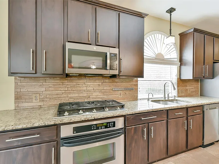 5803 Song Ridge Ct — Photo 16